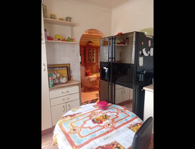 3 BEDROOM HOUSE FOR SALE IN KWANOBUHLE